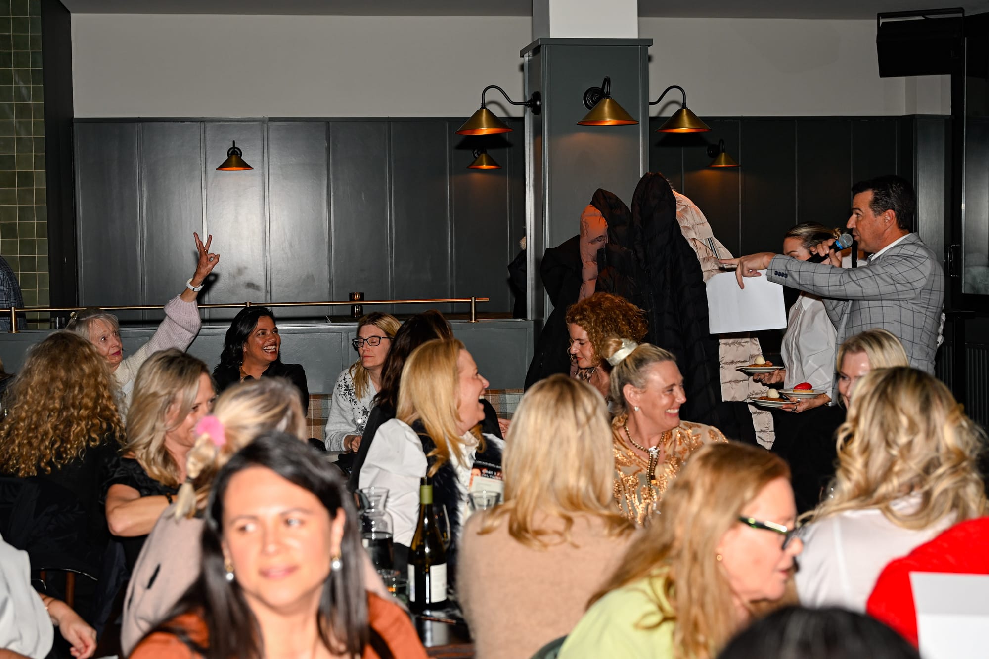 AUCTION TIME: David Speirs conducts the auction on behalf of Snow Sisters.