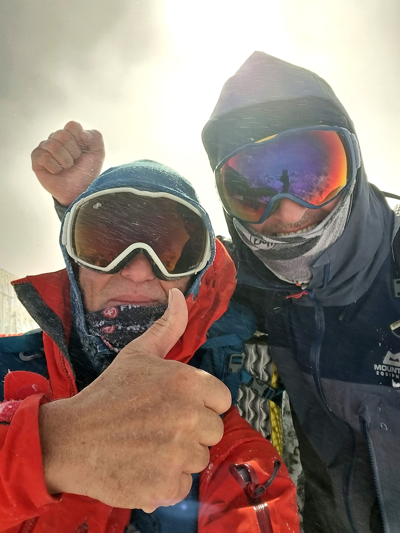 Scottish climber Richard Hamilton on the Kosciuszko summit with Doug Chatten.
