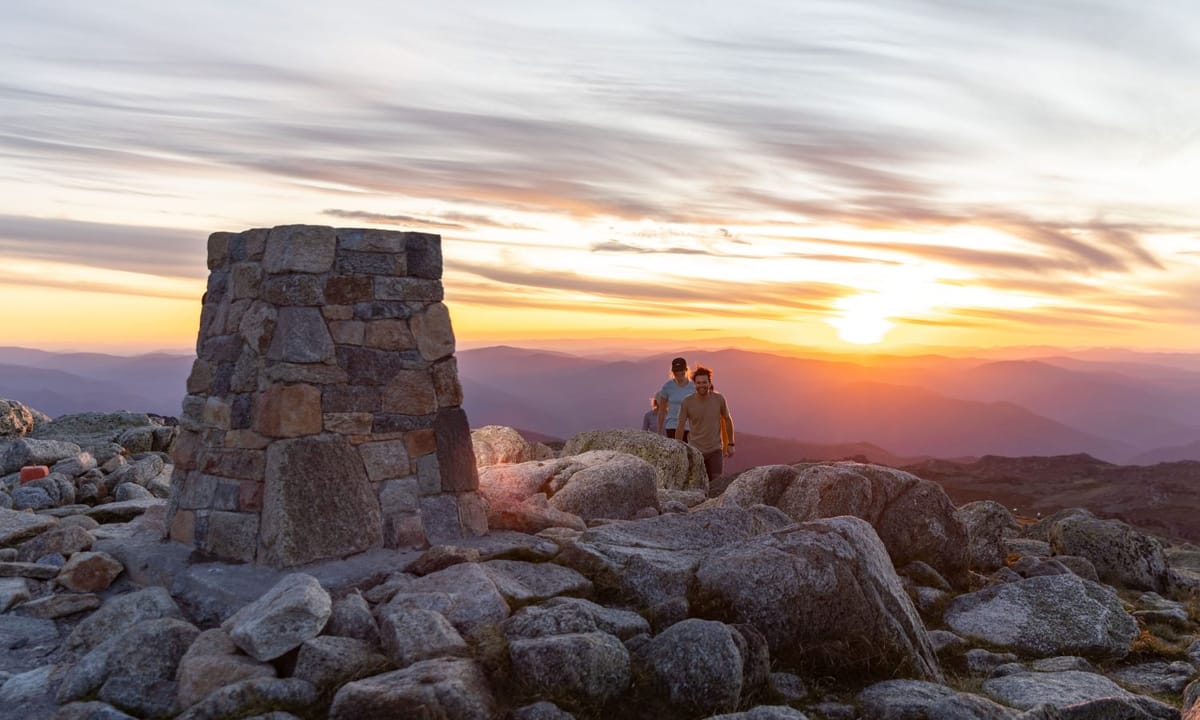 Full Moon Guided Hike Post feature image
