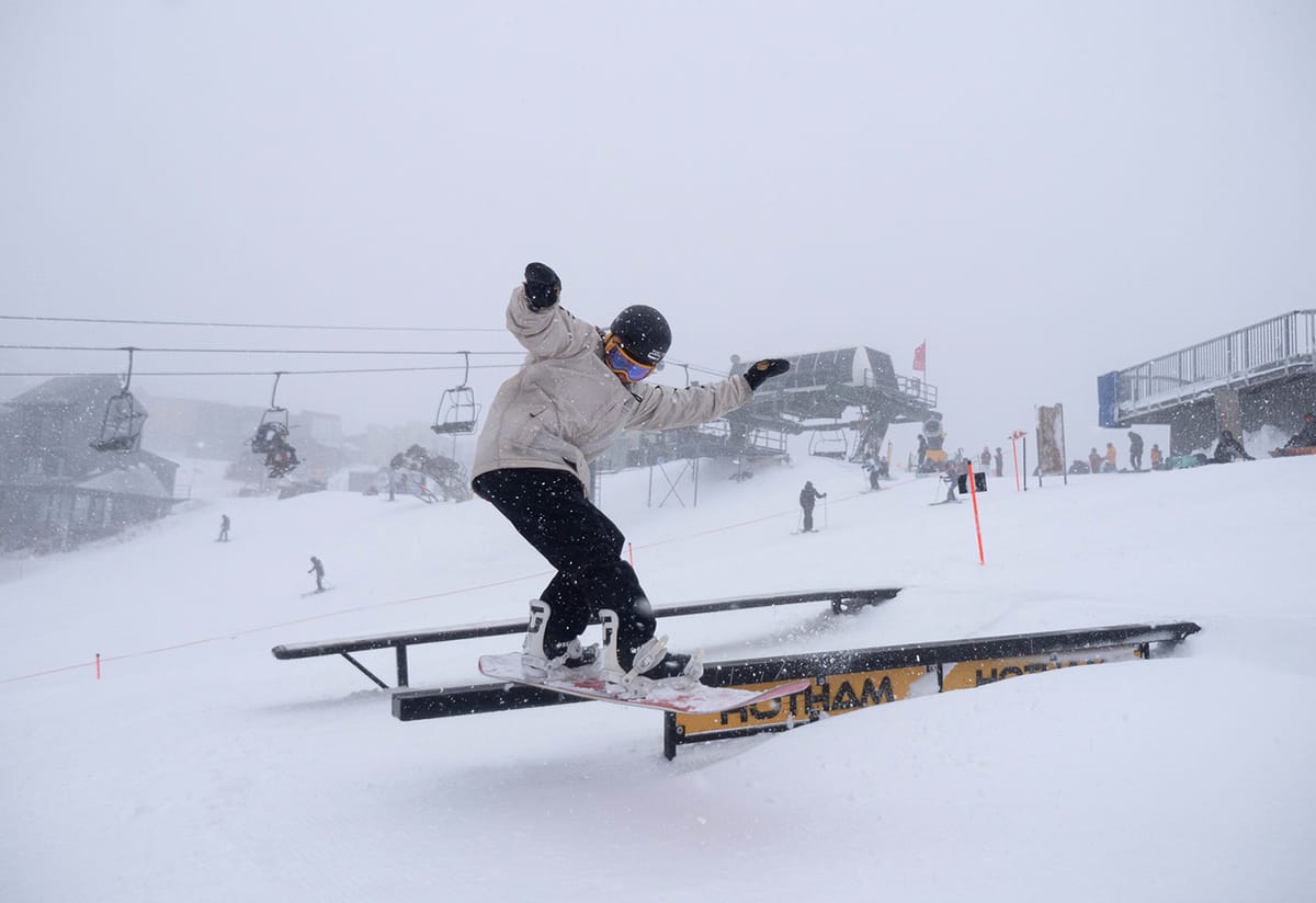 Cruel lockdown for snow industry Post feature image