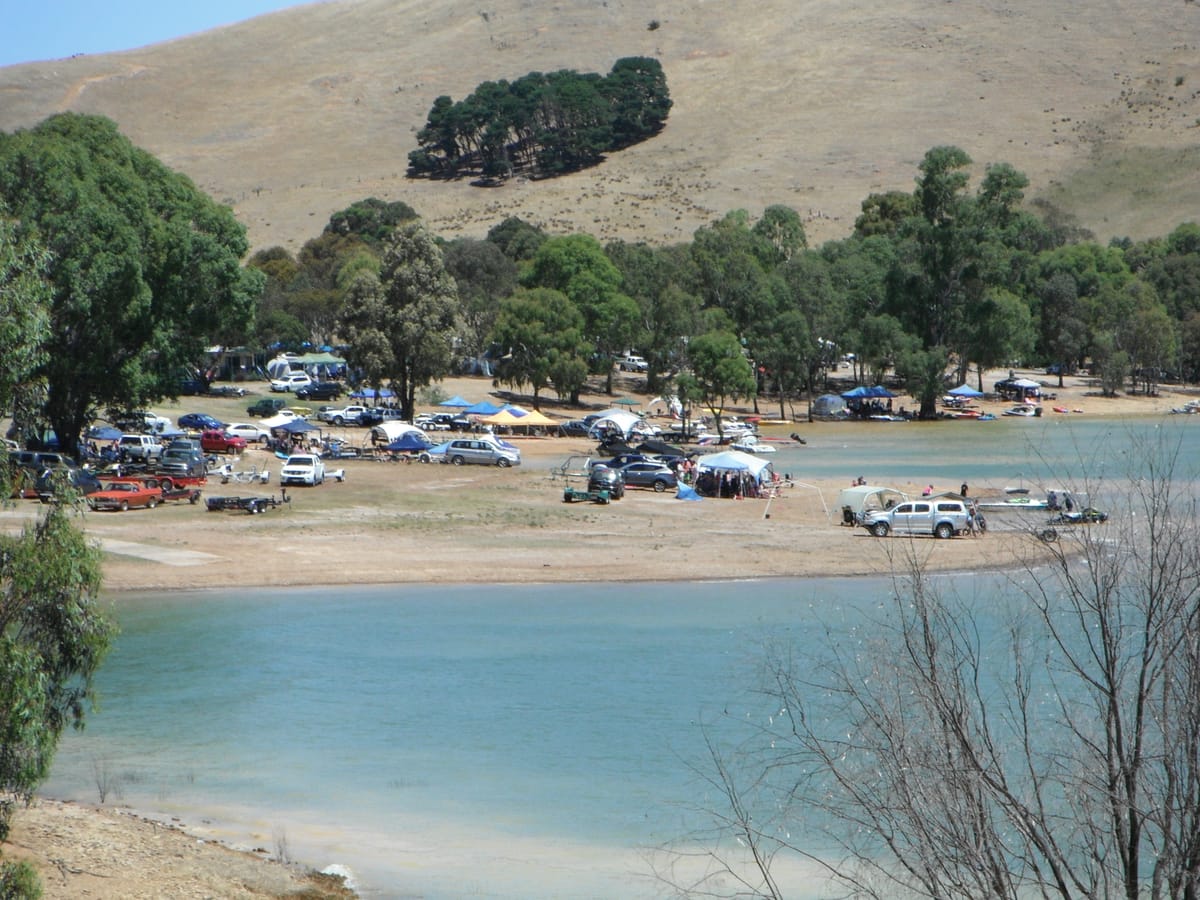 Lake Eildon open for spring activities Post feature image