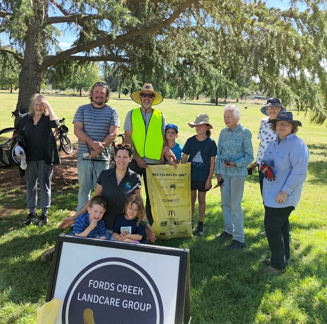 Cleaning up the Mullum Wetlands Post image