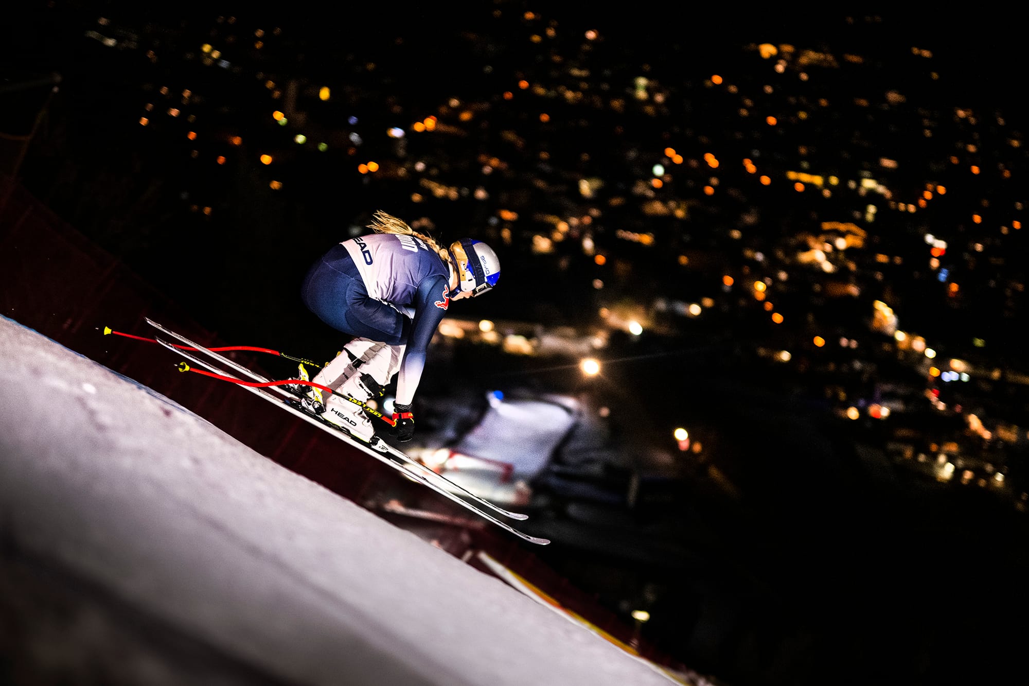 Lindsey Vonn skis the Streif at night Post image