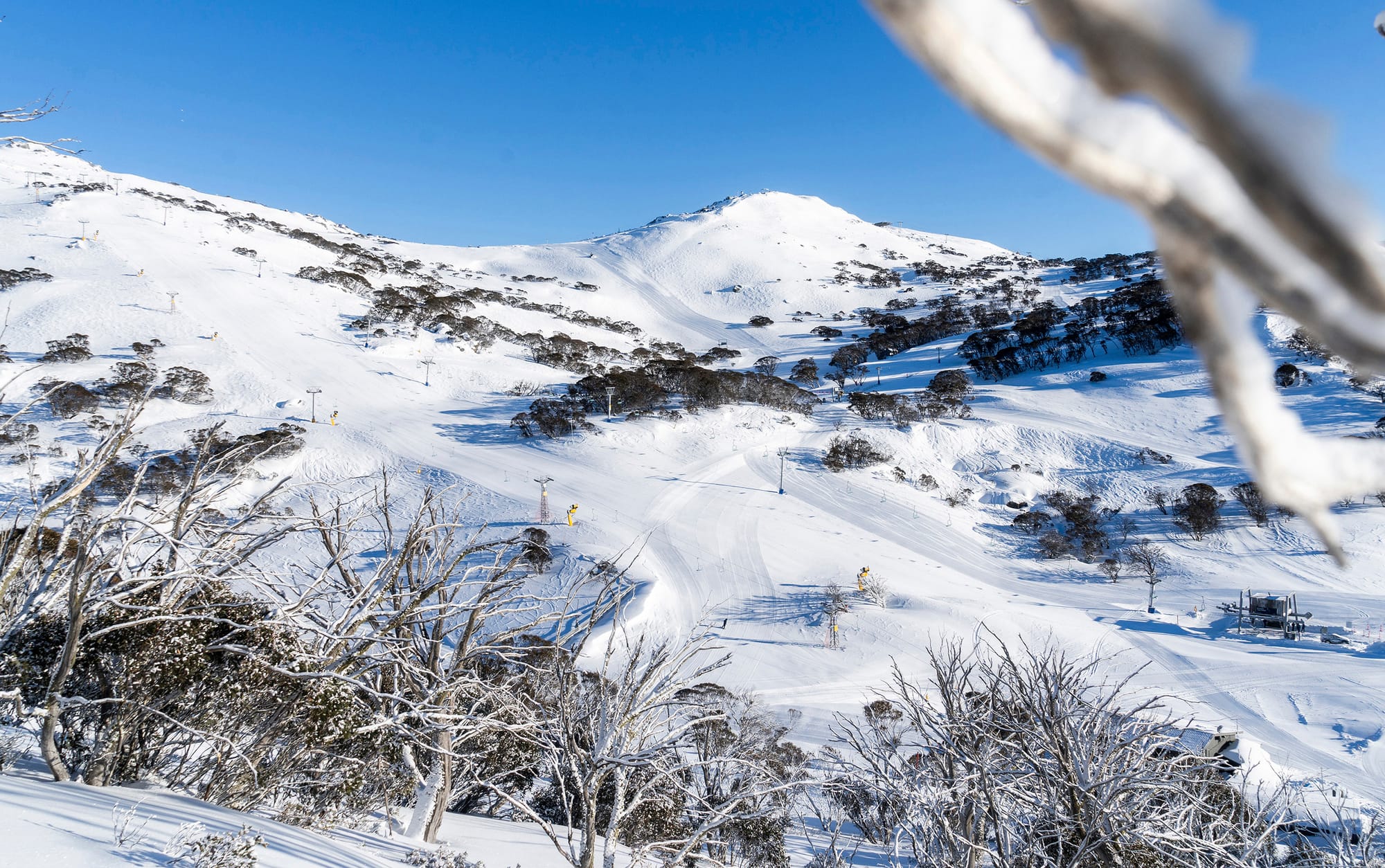 New High Speed 6 Seater Chairlift For Mount Perisher Post image