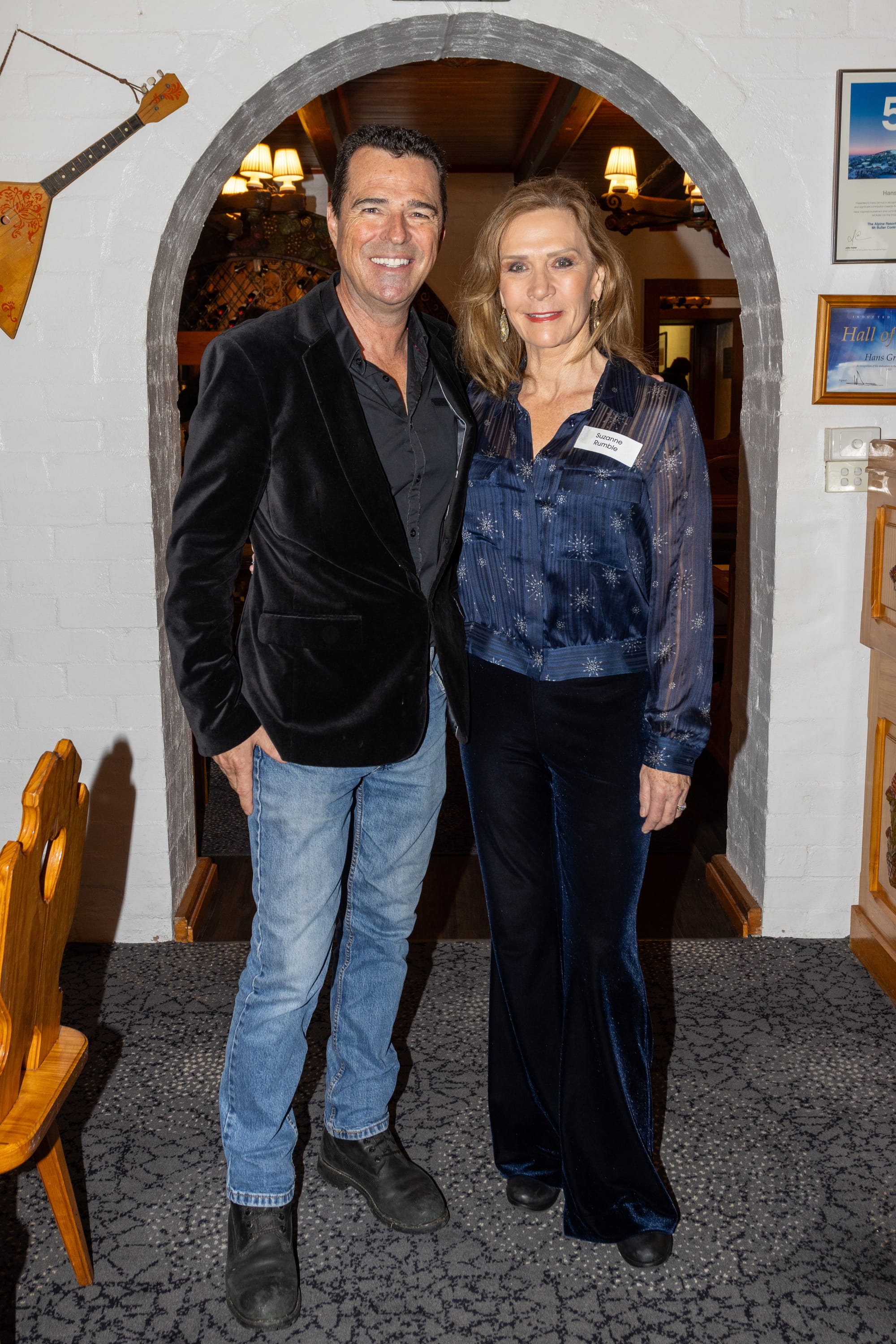 Snow Sisters fundraiser for a good cause Post image