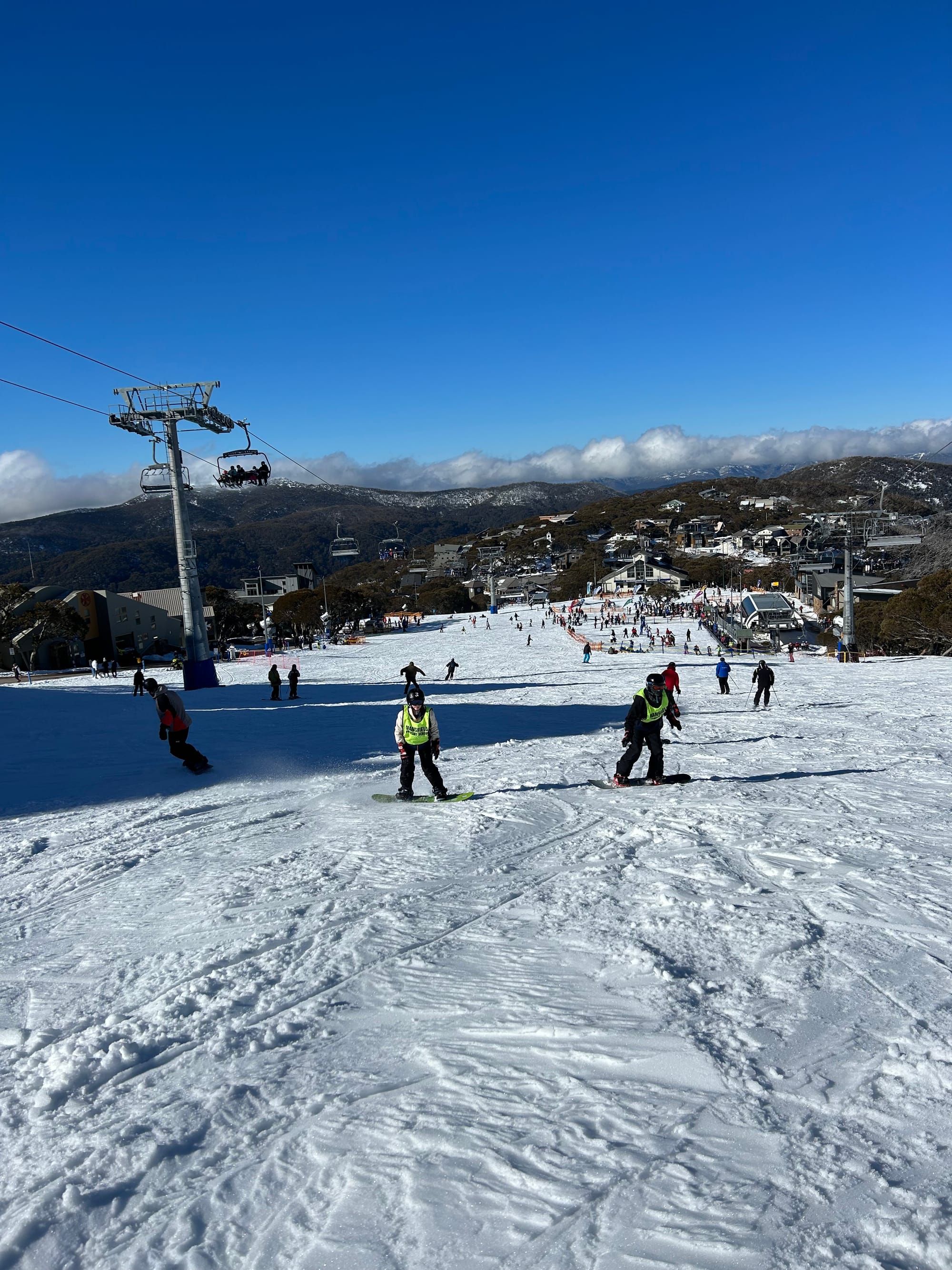 MPS students hit the snow and shred Post image