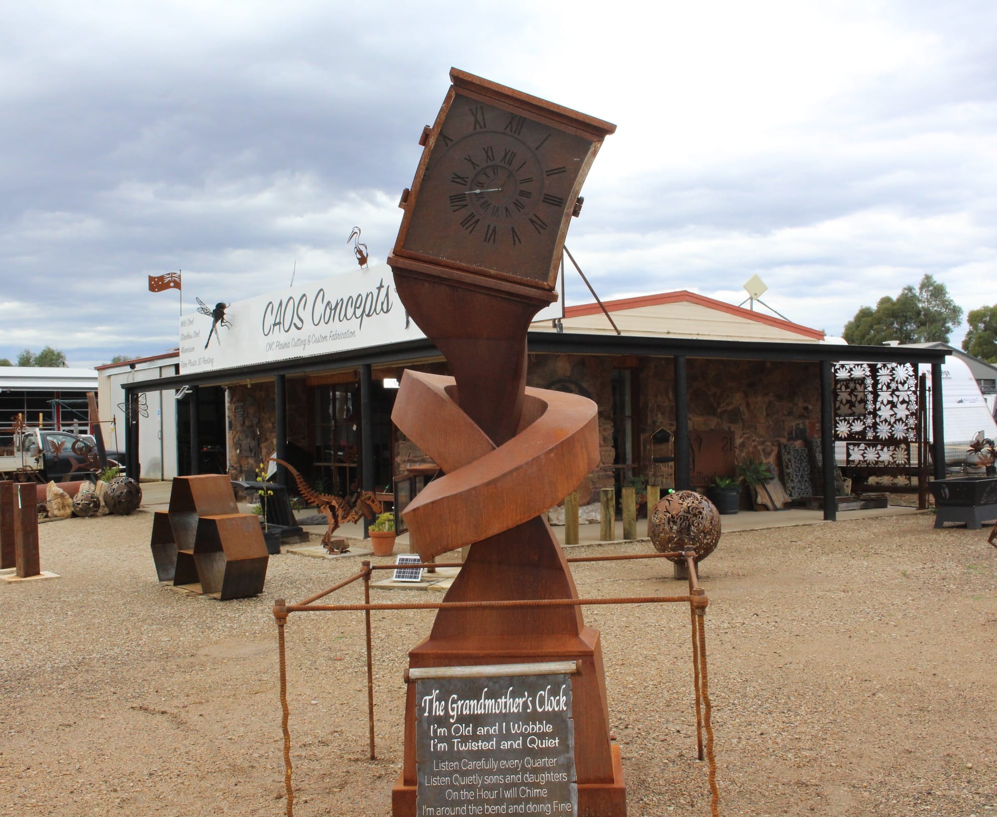 Mansfield duo clock in for flower festival Post image