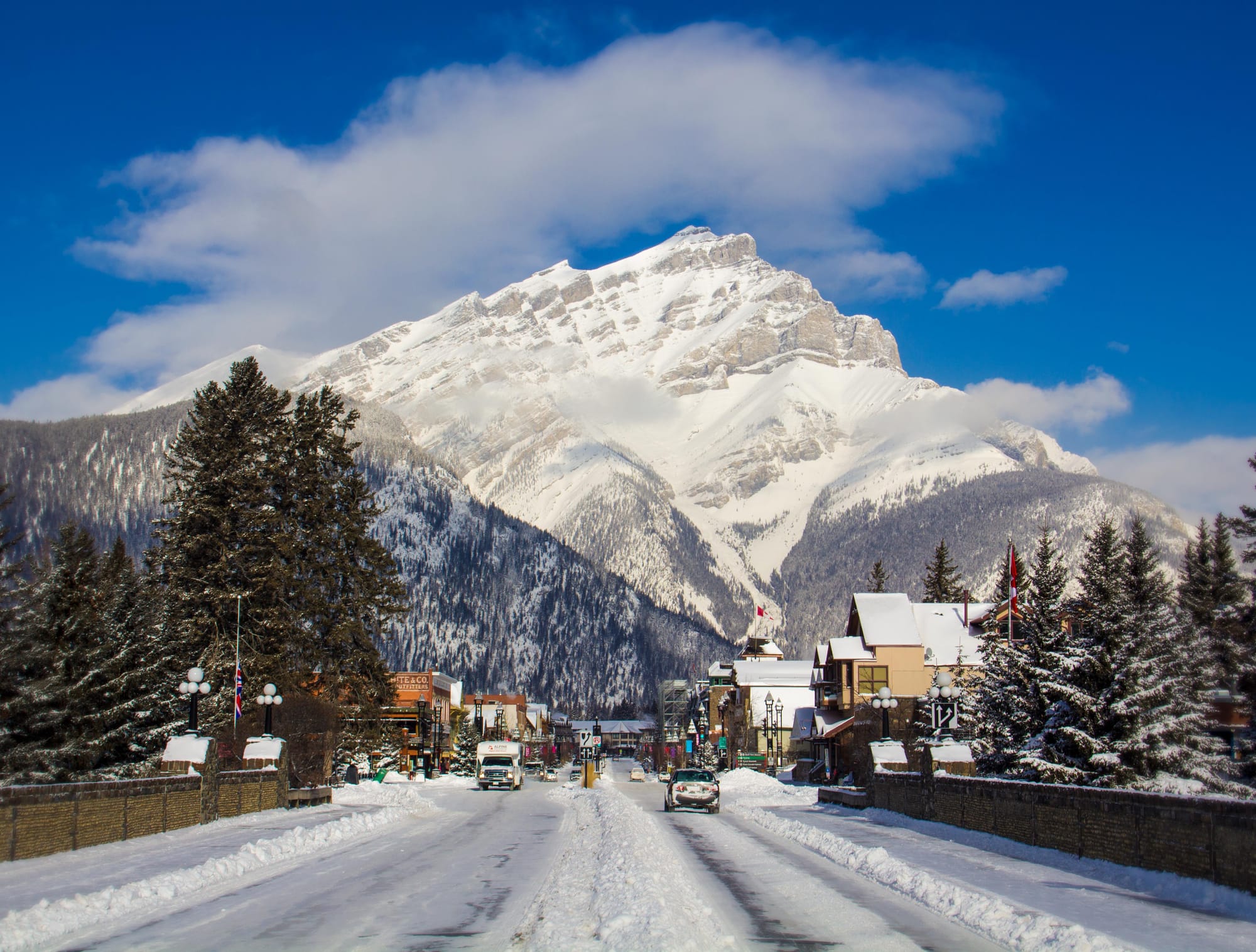 Travel the world for ski fields from home Post image