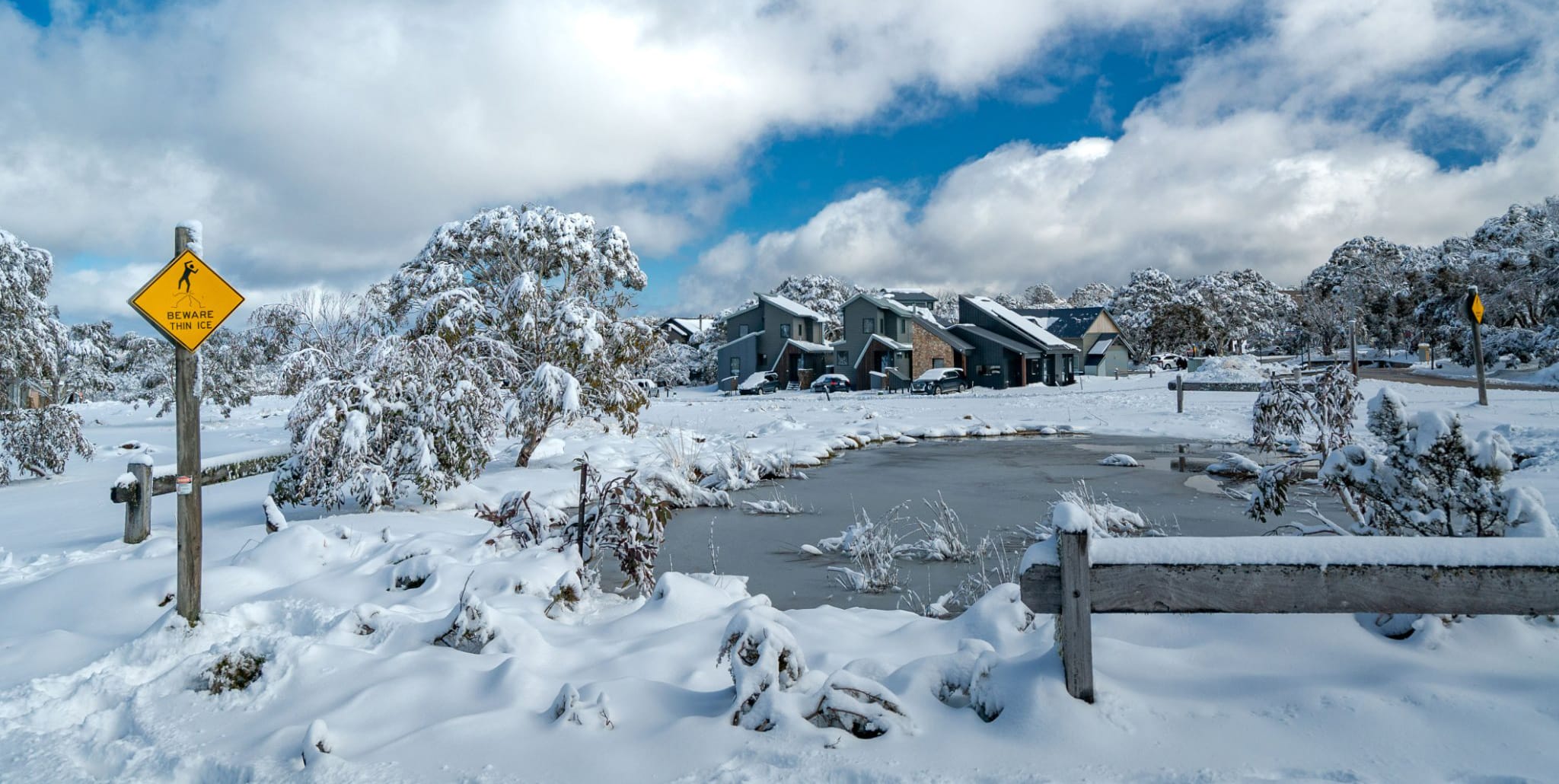 Snow Resorts VIC: Dinner Plain Page image